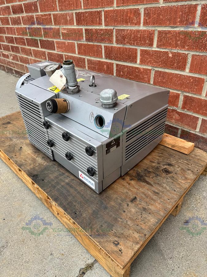 Used Republic  DRT-3100 Dry-Running Rotary Vane Vacuum Pump w/ Eurovac 5.5 kW Motor