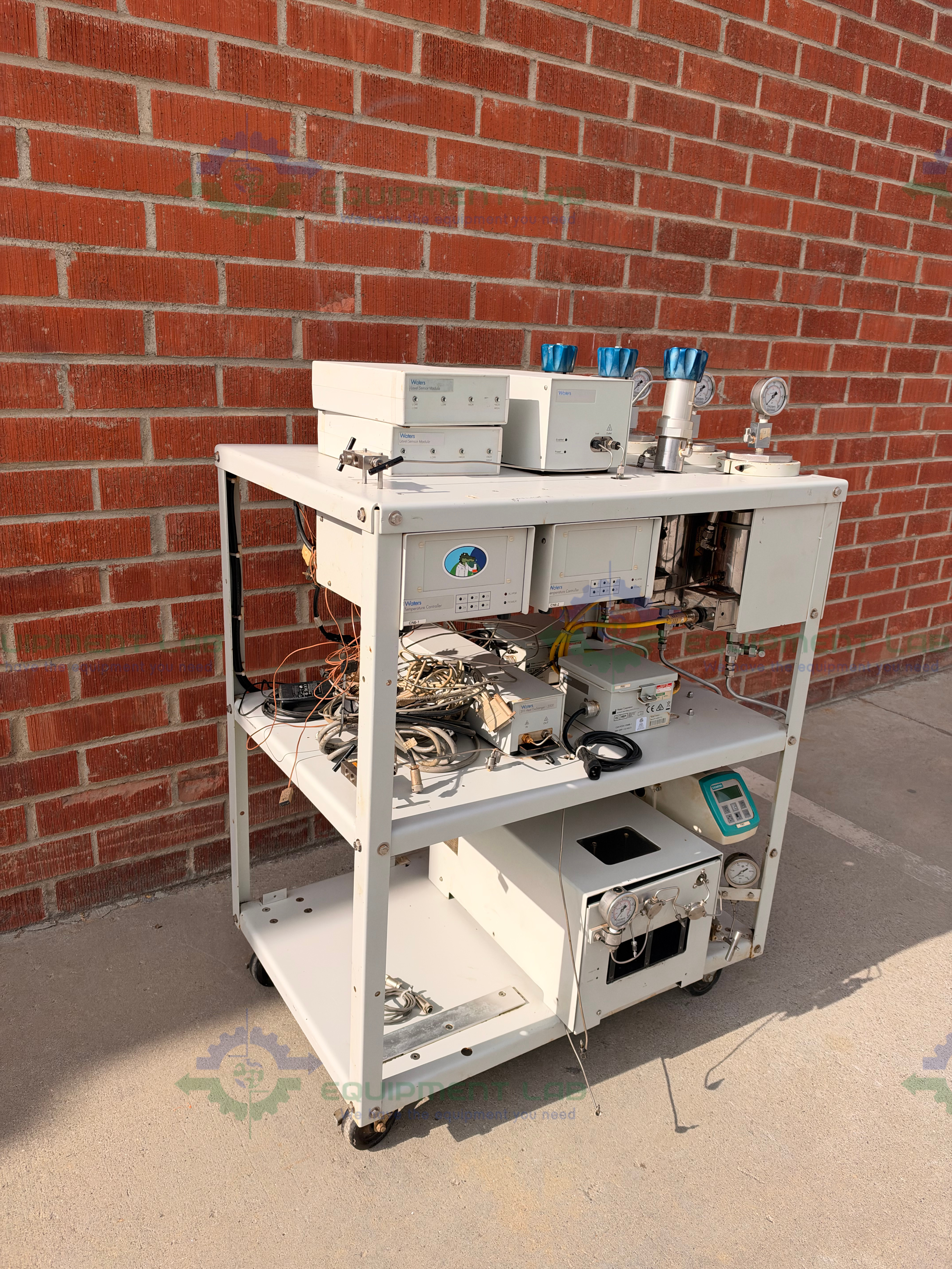  for parts or not working Waters Bio-Botanical Extraction System w/ Waters P-200B Pump