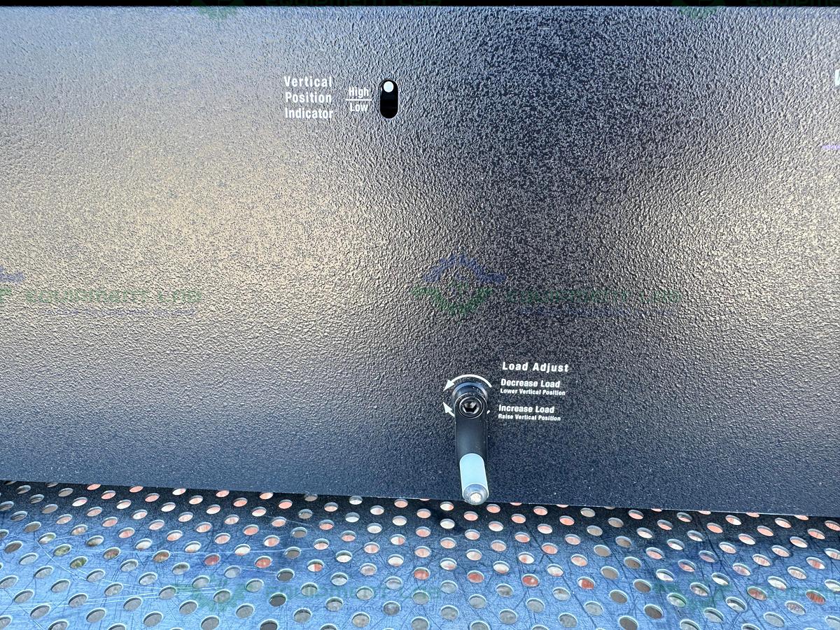 Used Minus K Technology 250BM-1 Bench-Top Negative Stiffness Vibration Isolator