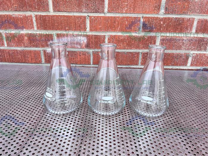 Used VWR 89000-386 Glass Filtering Flasks with Capacity Scale 1000 mL