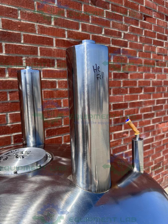 Used Oxford NMR 600 Nuclear Magnetic Resonance Spectrometer / Cryostat