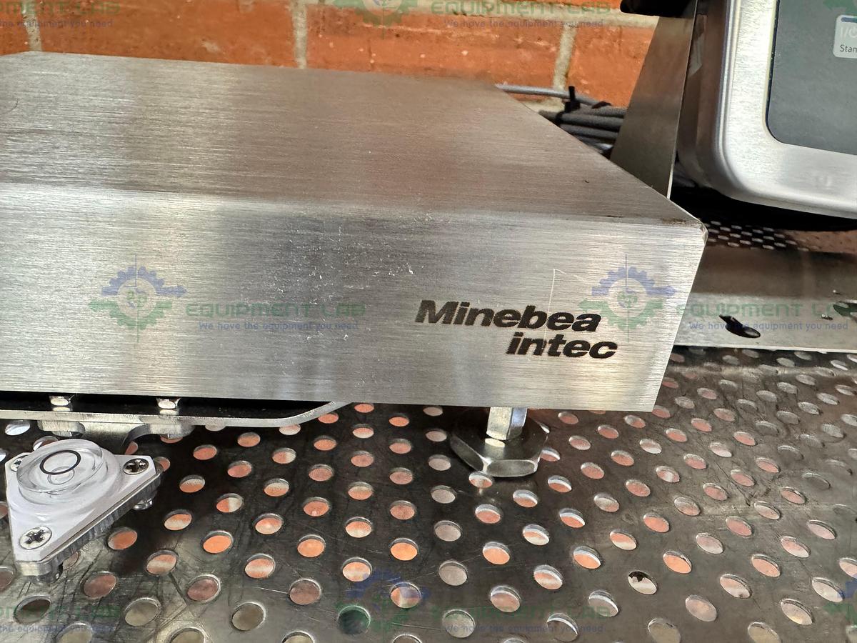 Used Minebea Intec CAPS1U-20CC-LU Stainless Steel Scale 10x10 w/ MIS2UR-V2, 30 LBS