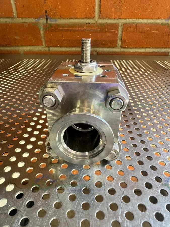 Used A&N Corporation Stainless Steel Ball Valve w/ KF40 Vacuum Fitting