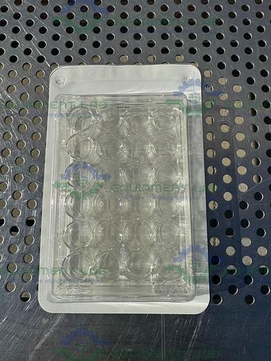 Case of 50 - VWR  10861-700 Tissue Culture Plates 24 Well, Sterilized