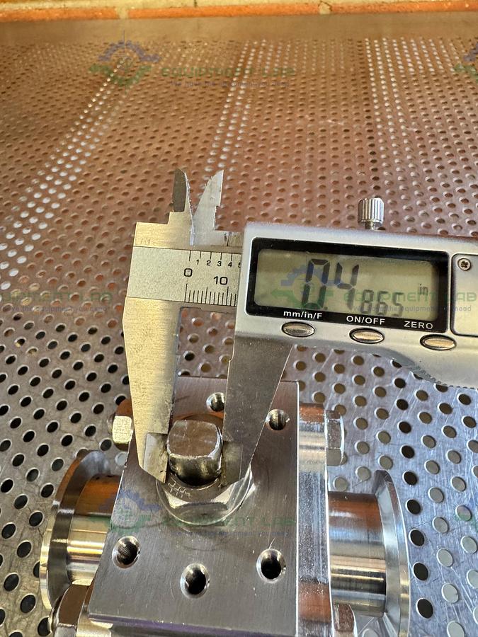 Used Unknown Brand Stainless Steel Ball Valve w/ KF40 Vacuum Fitting