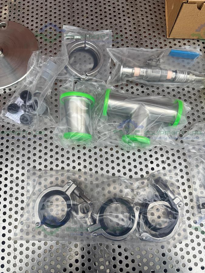 DME 1000 Gallon Stainless Steel Jacketed Vessel / Holding Tank