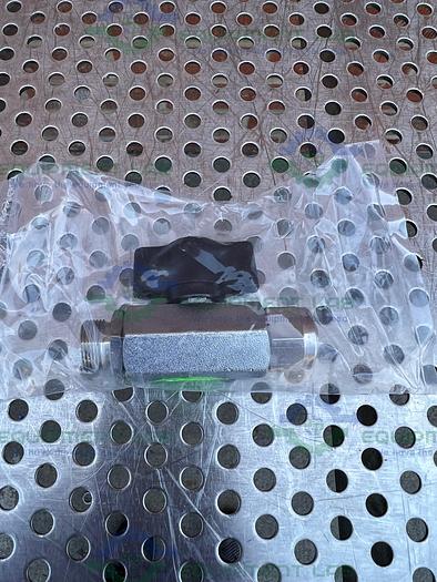 Chemglass  CG-1069-M-20 Stainless Steel Huber Male to Female Ball Valve