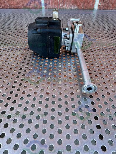 Used ITT Pure Flo .5-316L- RA20MAX 4 Way Diaphragm Valve w/ 1/2" Sanitary Fitting