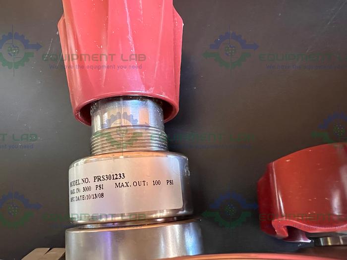 Used Praxair Prostar Platinum  RX30410  Regulator 3000 PSI w/ Winters and Waki Gauges