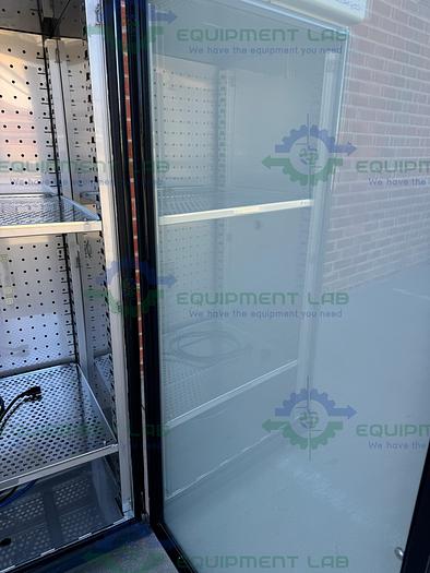 Used Caron 7401-33-1 CO2 Reach In Incubator 115V, 30 Cu. Ft.,  60°C, 33 Cu, Ft.