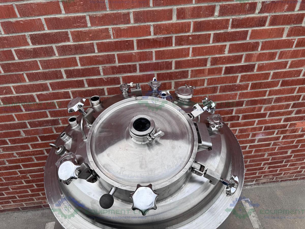 Used Feldmeier 1000 Liter SS Jacketed Reactor 50 FV PSI w/ VFD, 0.5 HP Bottom Mixer