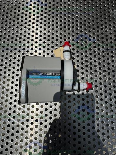 Used Cole Parmer 7090-62 PTFE Diaphragm Pump 100 mL/Min at 0 PSI, 400 RPM