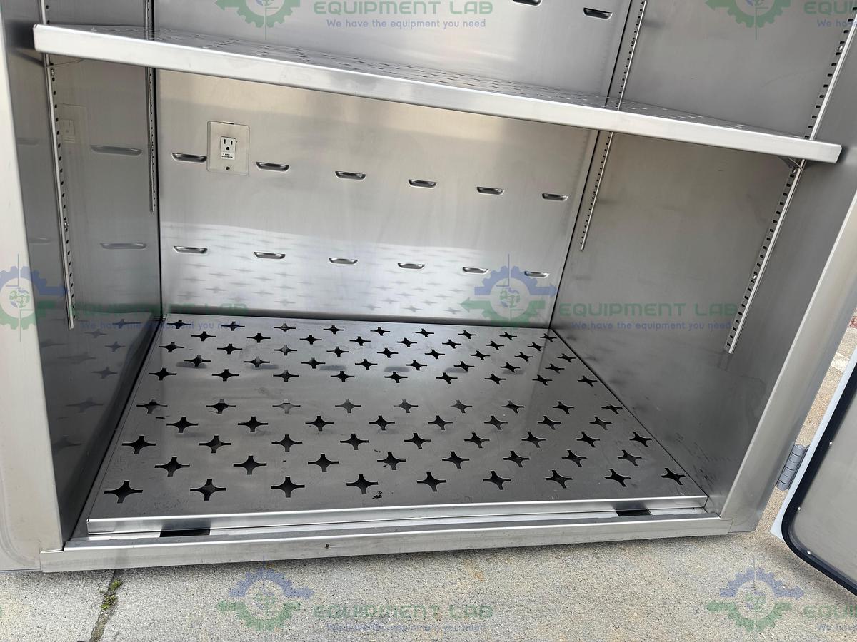 Used Sheldon SCO40 Large Capacity Upright CO2 Incubator 60°C 40 Cu. Ft.