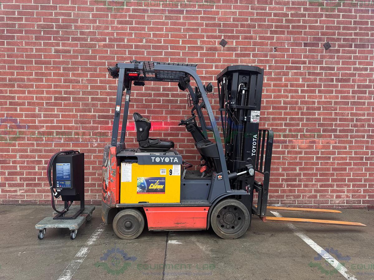 Used Toyota 8FBCU25 Electric Forklift  3000 lbs Capacity 8" Mast w/ Charger