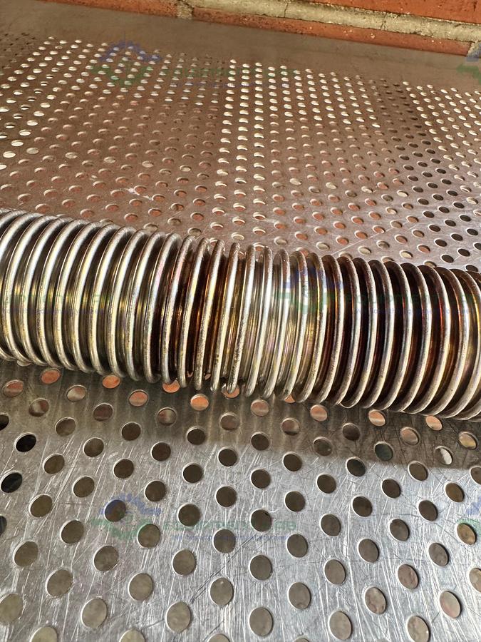 Used Stainless Steel Bellows Flexible Vacuum Hose 19" w/ KF 40 Fitting