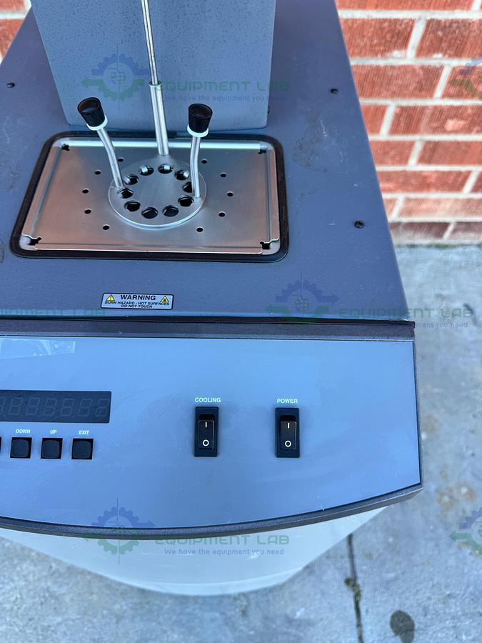 Used Fluke Calibration Hart Scientific 7381 Deep-Well Compact Bath –80 °C to 300 °C