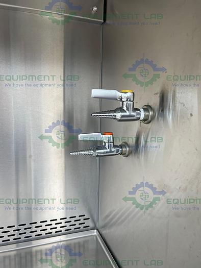  for parts or not working Nuaire  NU-430-600 Class II Type B2 Biological Safety Cabinet 6 Ft