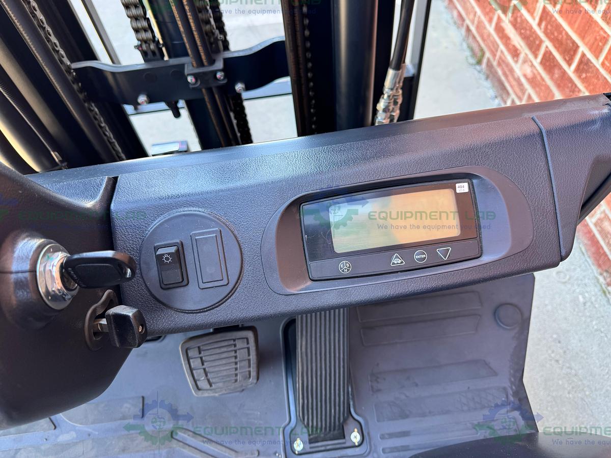 Used Doosan BC20S-7 Electric Forklift 3600 LBS Capacity, 20 Hrs, MFG 22 w/ Charger