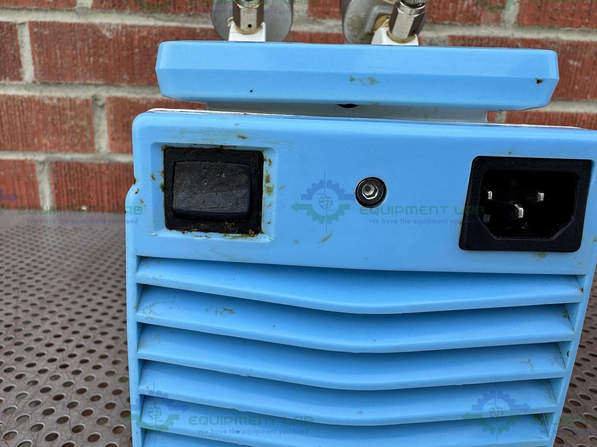 Used China GM-0.50 Diaphragm Vacuum Pump 200Mbar, 110V, w/ 30L/min Pumping Speed