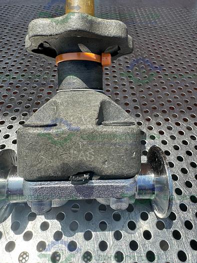 Used ITT Pure Flo 1-316L-RA20MAX-CWP150  Valve w/ 1" Sanitary Fitting