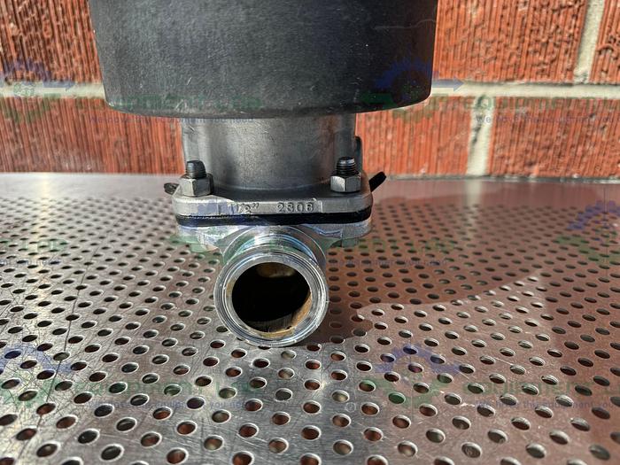 Used ITT Pure-Flo  A217 Diaphragm Valves 90PSI w/ 1 1/2" Sanitary Fitting