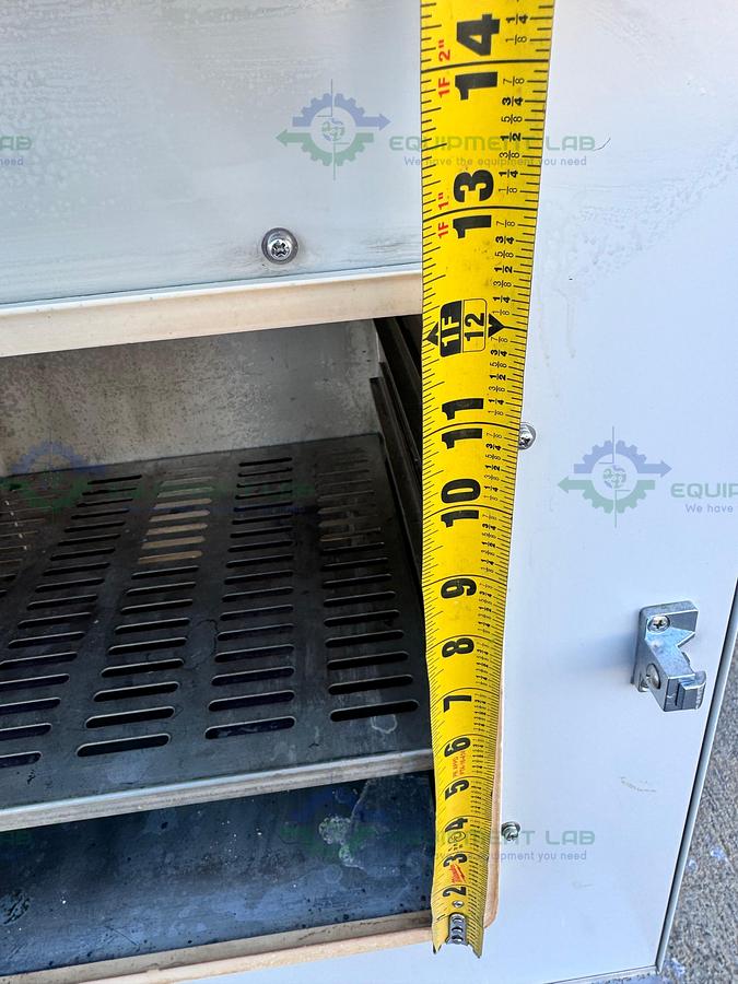 Used Yamato DP32 Vacuum Oven 250°C, 1 Cu. Ft. w/ KNF UN820.3FTP IP44 Diaphragm Pump