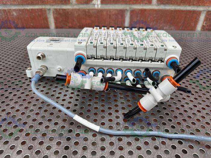 Used SMC EX-250-SDN1 Interface Serial Unit w/ 8 SMC VQ2A01N-5B- X65 Solenoid Valve