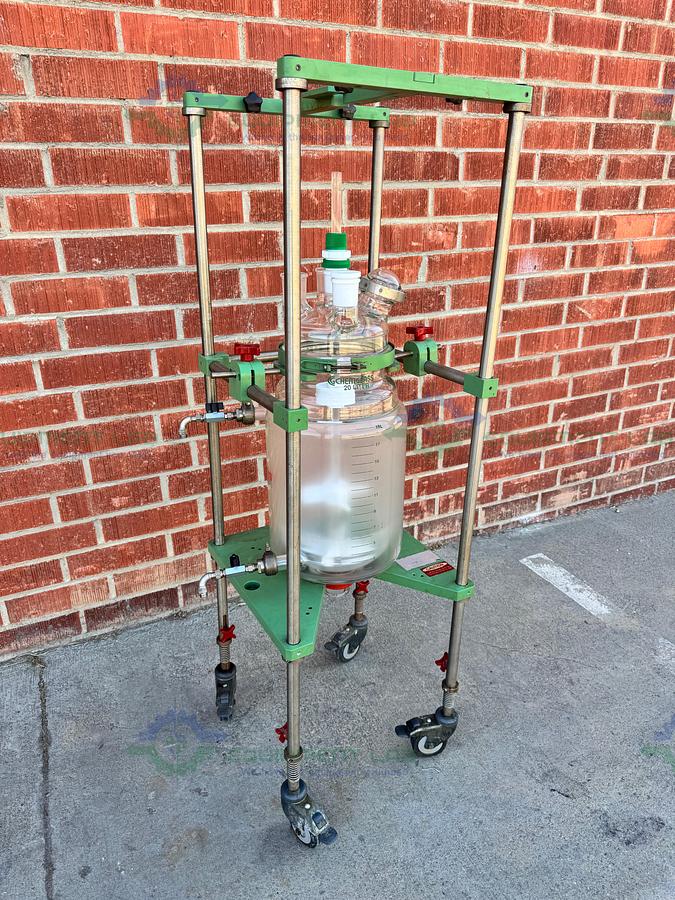 for parts or not working Chemglass 20 Liter Jacketed Glass Reactor w/ Stand, Impeller