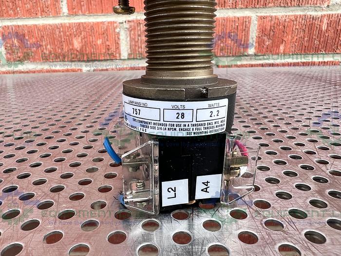 Used Allen-Bradley  800H-QPB24 Series C Illuminated Push Button Switch 24V