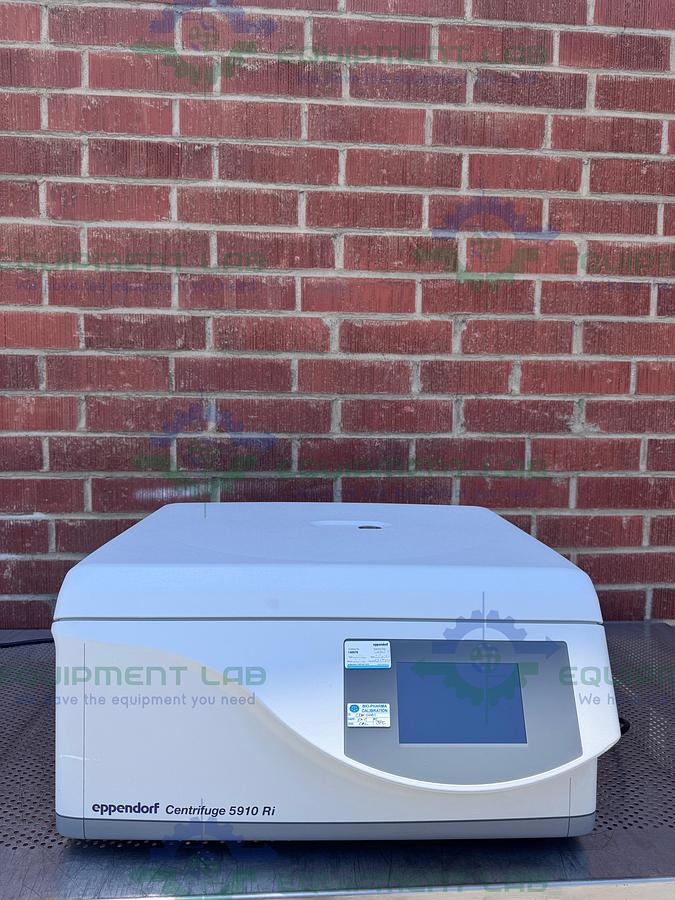 Used Eppendorf 5910 Ri Refrigerated Centrifuge w/ S-4X Universal Rotor 4500 RPM
