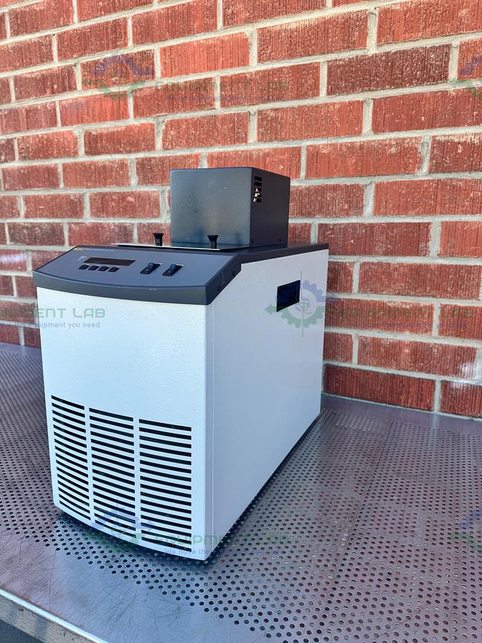 Used Fluke Hart Scientific 7320 Compact Temperature Calibration Bath –20 °C to 150 °C