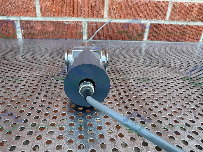 Used Endress+Hauser OUSAF13-A0A Bubble Detection Sensor w/ Wedgewood Sensor