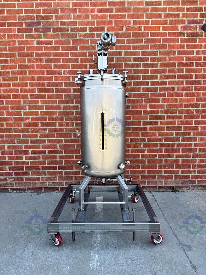 Used Unknown Brand 300 Liter Mixing Tank w/ Lenze 3 Phase Motor, Impeller