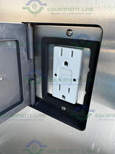 Used Labconco 302419101 Logic Plus Series Biosafety Cabinet 4 Ft Class II Type A2