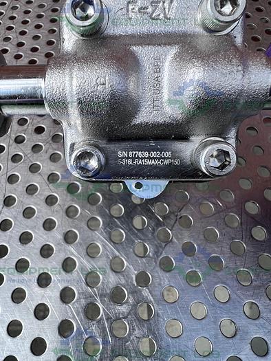 Used ITT Pure Flo  .5-316-RA15MAX-CWP150 Diaphragm Valve w/ 1/2" Sanitary Fitting