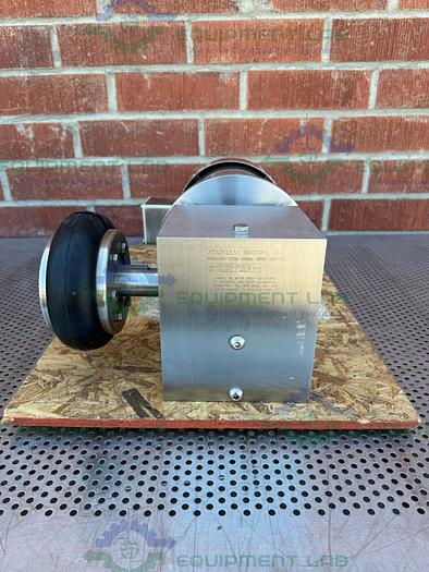 Used Stainless Motors  F2Q4BBOAY Washdown Duty Motor w/ Spiral Bevel Reducer 3PH