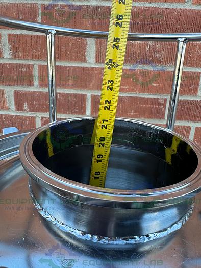 Used Alloy Products 10 Liter Stainless Steel Process / Pressure Vessel 40 PSI