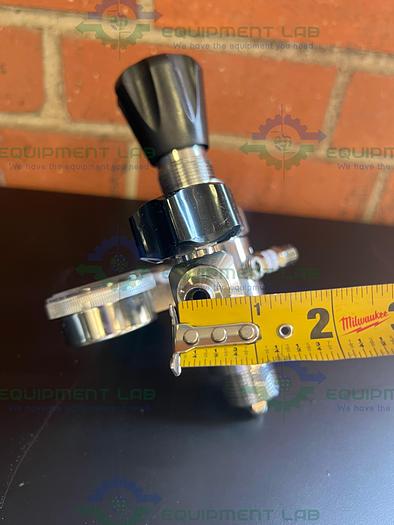 Used Harris Specialty KH1096 722C-125-540-BE Gas Lab Regulator 3000 PSI