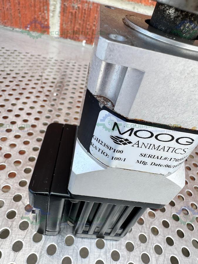 Used Moog SM23165DT-DE Integrated Servo Smart Motor w/ Moog GH23SP100 Gear Box 100:1