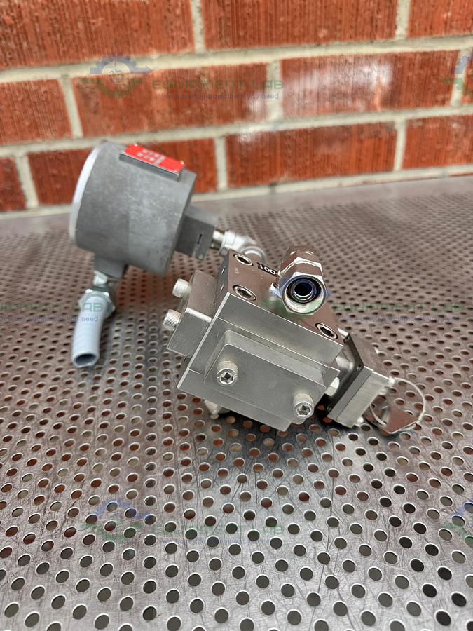 Used Max Machinery 234-100 Telemetering Unit 2000 PSI 5-24 V