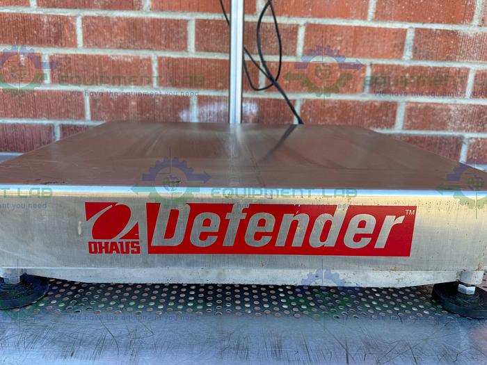 Used Ohaus Defender  5000 Series Xtreme W 500 Lbs SS Scale w/ 24" x 24" Platform