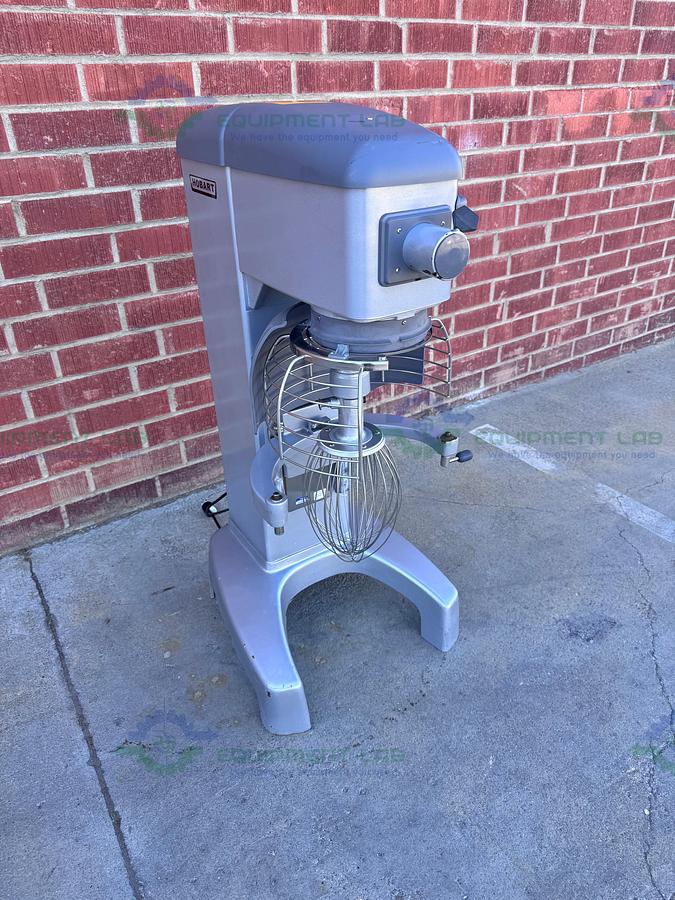 Used Hobart Legacy HL300 Planetary Floor Mixer 30 Qt, 3/4 HP, 120V