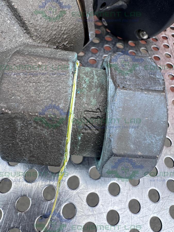 Used Gemu 554/32/D195 Pneumatic Angle Seat Globe Valve w/ 1 1/4" Compression Fitting