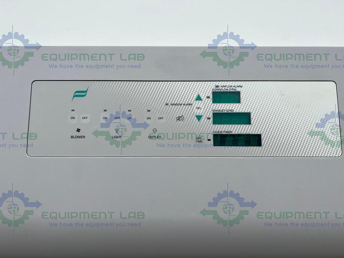  for parts or not working Nuaire  NU-430-600 Class II Type B2 Biological Safety Cabinet 6 Ft