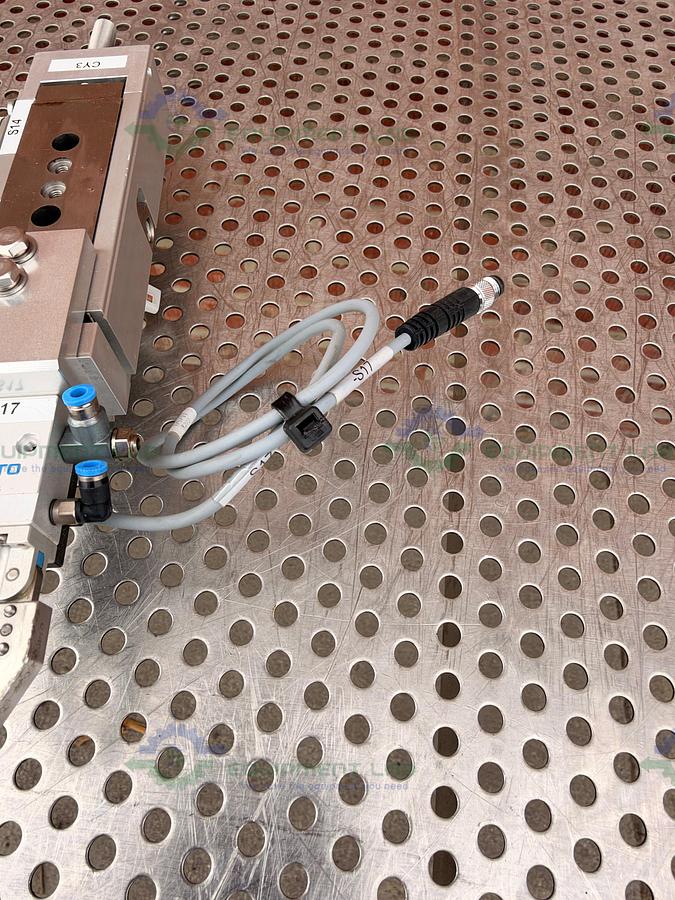 Used Festo DGSL-10-30-P1A Compact Double Acting Pneumatic Slide Actuator