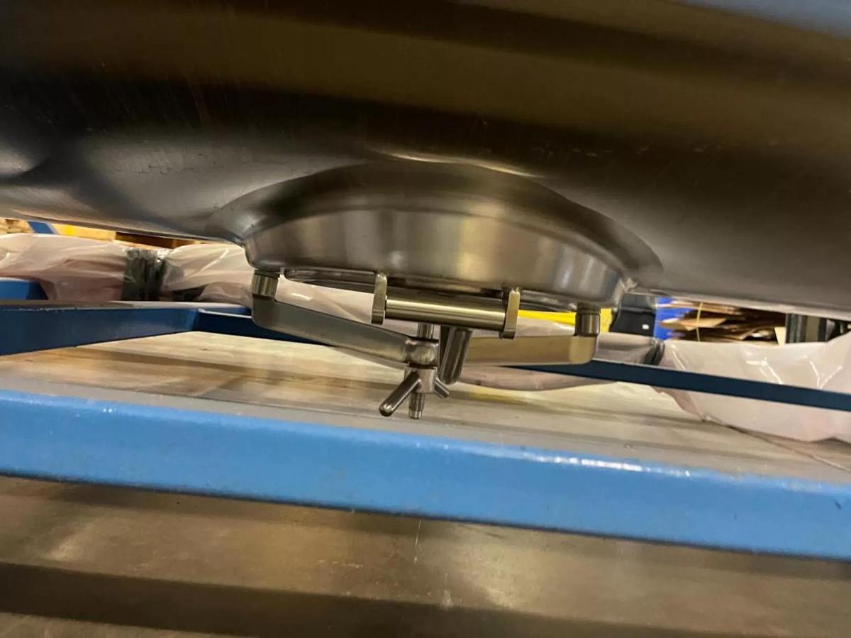 1000 Gallon Stainless Steel Jacketed Vessel / Holding Tank