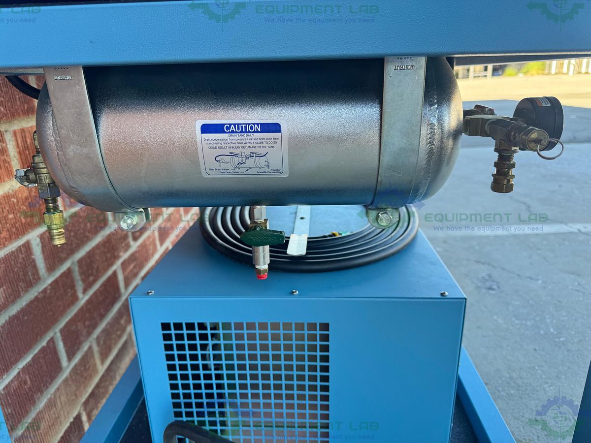 Used Thunder Scientific 2500 ST Humidity Generator 0 - 70ºC, RH 10% - 95%, 653 Hrs