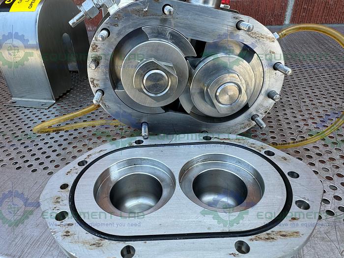 Used Waukesha Cherry Burrell 015 Rotary Lobe Pump w/ Stainless 1/2 HP Motor 3PH