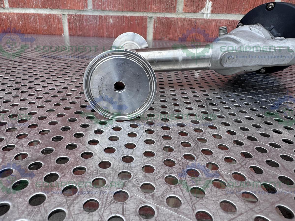 Used Gemu 554/25/D55 Pneumatic Angle Seat Globe Valve w/ 1" Sanitary Fitting