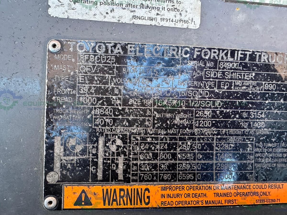 Used Toyota 8FBCU25 Electric Forklift 5000 lbs Capacity 4 Stage Mast w/ Charger